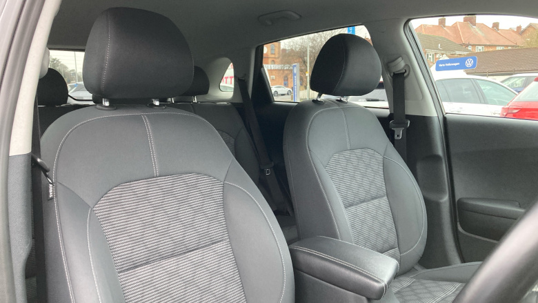 Kia Niro 1.6 GDi Hybrid 2 5dr DCT Hybrid Estate